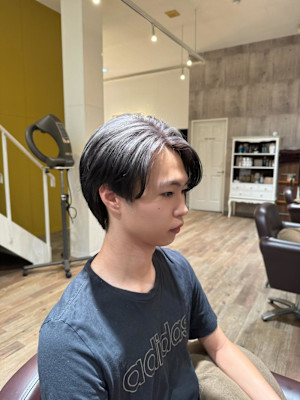 White silver ルーツカラー