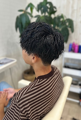 男性から大人気、シャドウパーマ