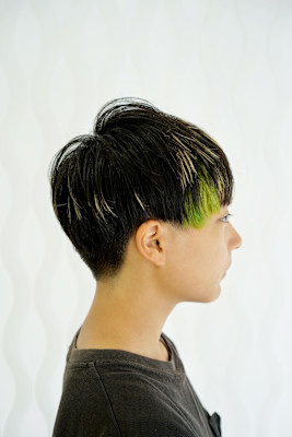 ツーブロックちらりグリーン