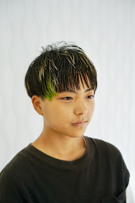 ツーブロックちらりグリーン