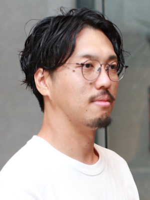 センターパート ビジネスパーマ 30代 ニュアンスパーマ