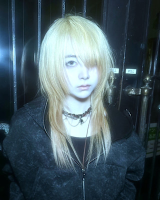 ワントーン　ケアブリーチ　ブリーチカラー　原宿/表参道