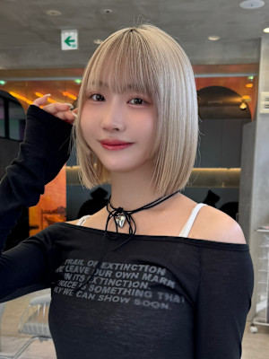 レイヤーボブ×ハイトーン[心斎橋/髪質改善]