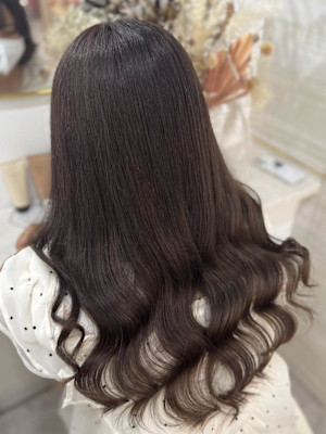 《鈴木茉奈》ラベンダーブラウン/巻き髪/黄味飛ばし