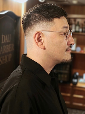 DAU BARBER SHOP 表参道×スタイル