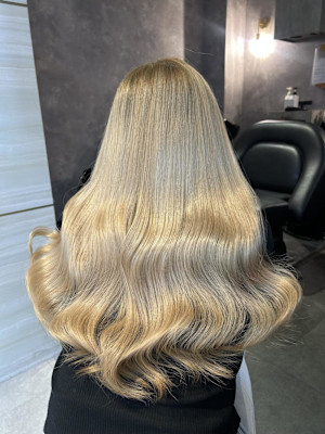 ナナセ/くびれ巻き/ワンホンヘア