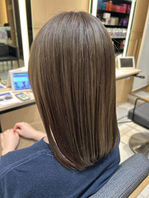 ダブルカラー×ベージュ