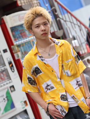 ハイトーン　メンズショート　スパイキーショート　メンズヘア