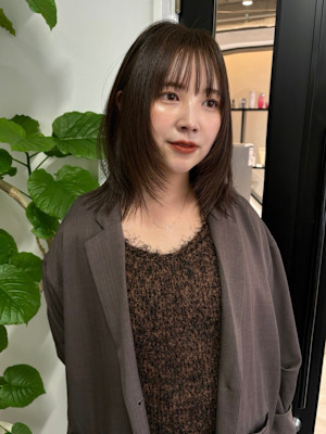レイヤーカットミディアムレイヤーフェイスレイヤー