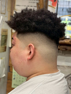 スパイキーアフロ
