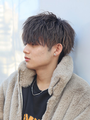 メンズマッシュ　メンズパーマ　メンズヘア　ツイストスパイラル