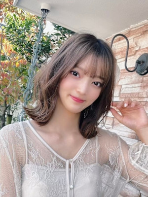 外ハネレイヤーボブ