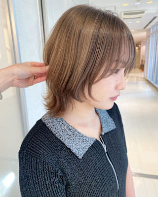 ベージュ×ウルフ