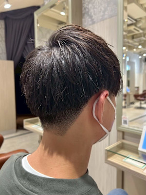 シャープフェード×ナチュラルマッシュ