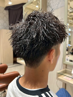 スパイキーショート×フェードカット