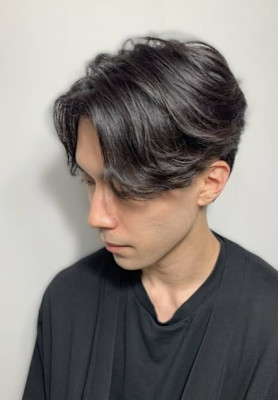 大人クールなナチュラルセンターパート