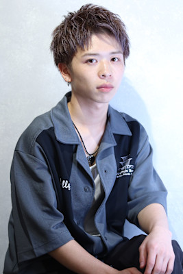 アップバング　メンズショート　