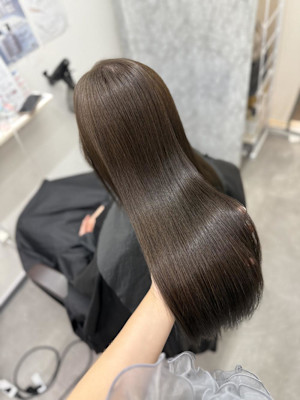 グレージュ/ブリーチなし/ツヤ髪