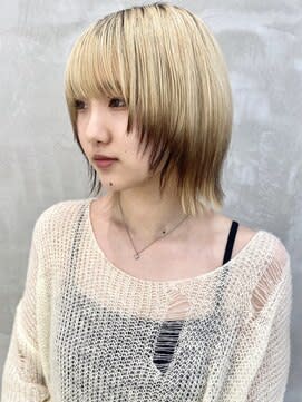 【顔周り盛れウルフ】