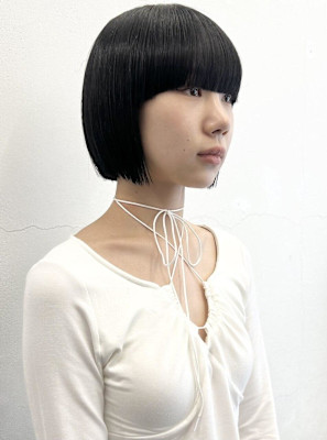 暗めカラーデザインカラーフェイスフレーミング小顔丸型卵型ボブ