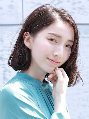 ぱつっとボブ・ショート/前髪あり/絶壁解消/30代/40代/