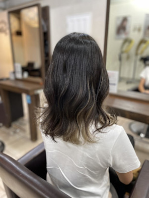 インナーグレージュ