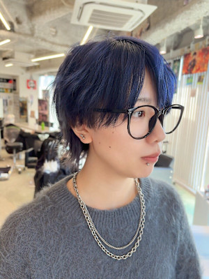 メガネに似合うウルフカット