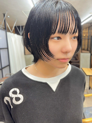 	 ウルフカット フェイクブラック