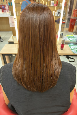 ブリーチなし　ベージュ