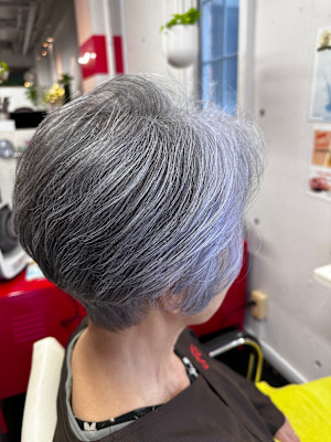 【ヘアマニキュア】【白髪】ショートスタイル