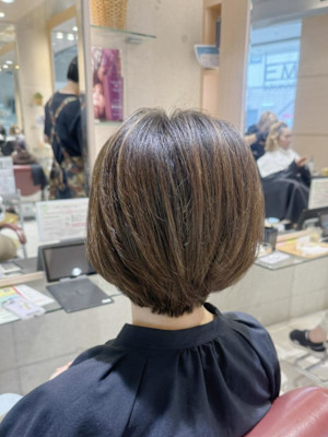 プリンが気にならないバレイライトカラー