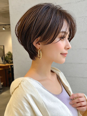 ショート ボブ くびれヘア 美人ショート 前髪 透明感カラー