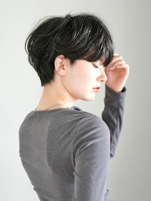 前下がりショート・ボブ/絶壁解消/前髪あり/40代/30代
