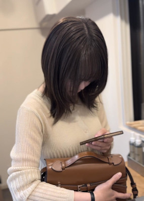 くすみブラウンベージュ