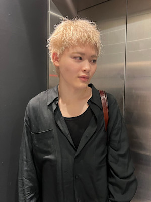 スパイキーショート