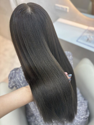 ワイドバング/ホワイトブロンド[髪質改善/ヘアセット/大宮]