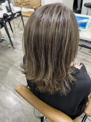 白髪ぼかしハイライト/ブリーチ/白髪ぼかしケアカラー/池袋