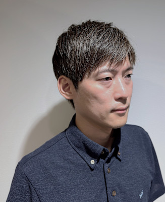 大人清潔感ショートビジネススタイル