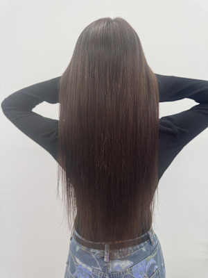 ナチュラルなのにしっかり盛れる！サラ艶美髪ロング！