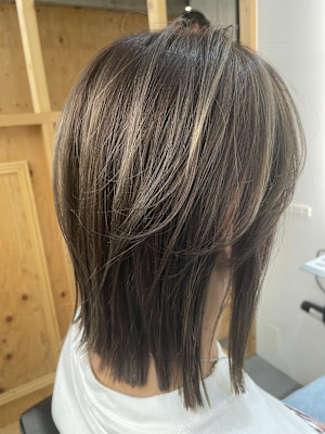 ヘーゼルグレージュ/アッシュブロンド/オリーブグレー