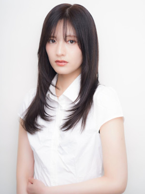 レイヤーカット ワンカール 顔周りカット 暗髪カラー 20代