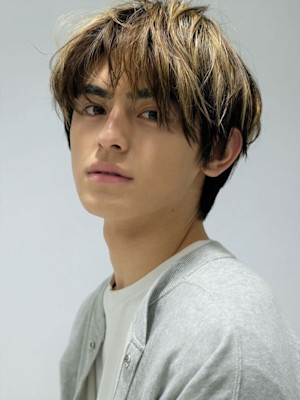 ブリーチ マッシュショート メンズカラー ツーブロック