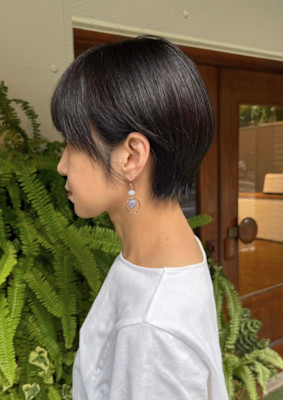 髪を変える。私が変わる。秋、始まりのショート。