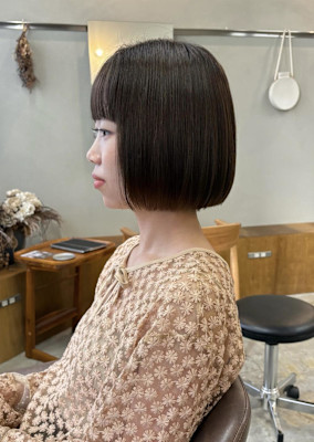 《花屋併設》オリーブベージュ　ミニボブ