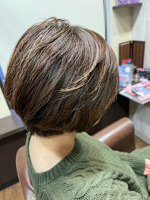 HAIR DESIGN + GOLDEN ROCK×スタイル