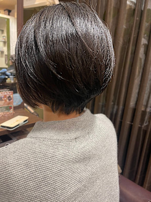 HAIR DESIGN + GOLDEN ROCK×スタイル