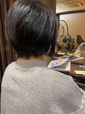 HAIR DESIGN + GOLDEN ROCK×スタイル