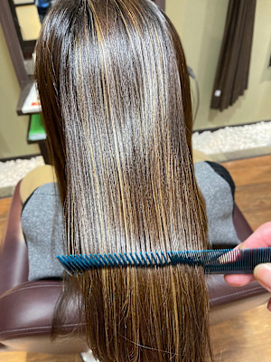 HAIR DESIGN + GOLDEN ROCK×スタイル