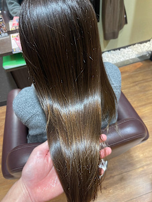 HAIR DESIGN + GOLDEN ROCK×スタイル