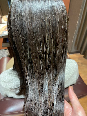 HAIR DESIGN + GOLDEN ROCK×スタイル